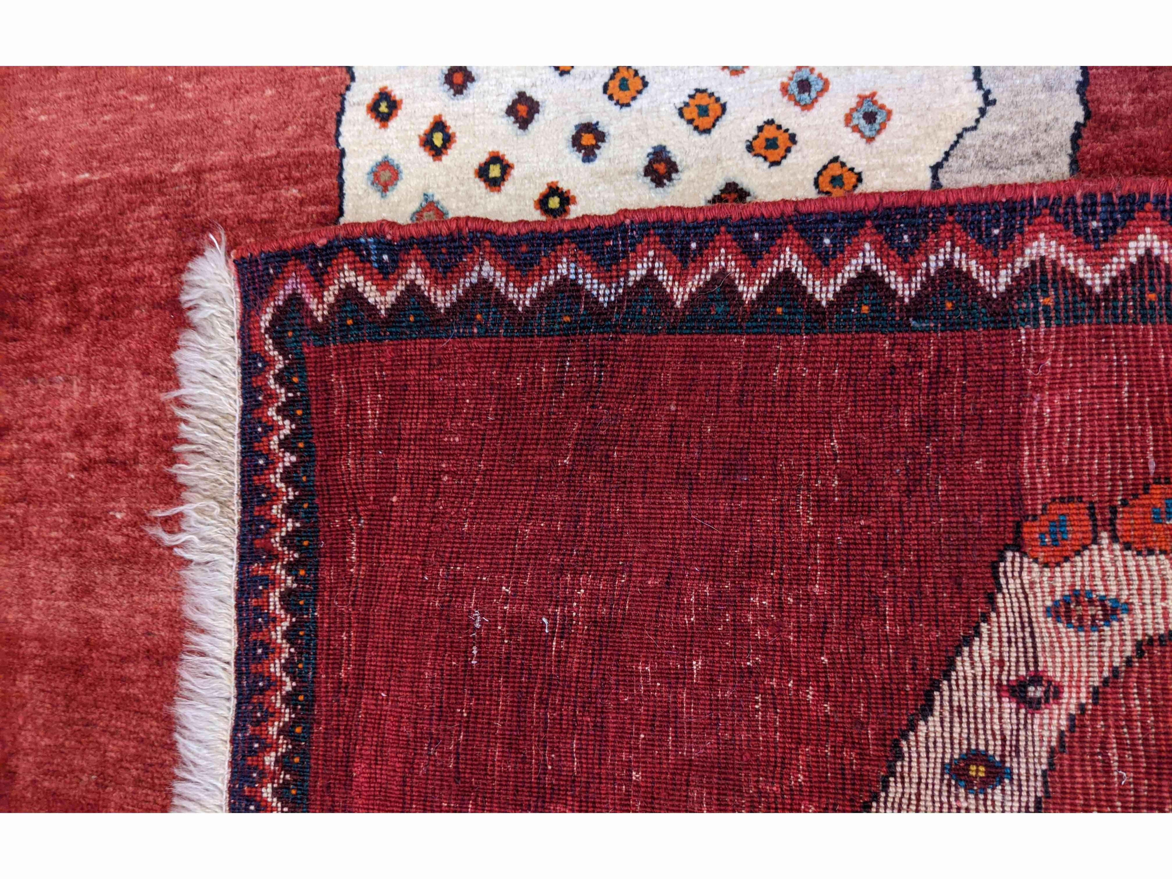 140 x 95 cm Shiraz Qashqai Nomadic Animal design Tribal Red Lion Rug - Rugoutlet