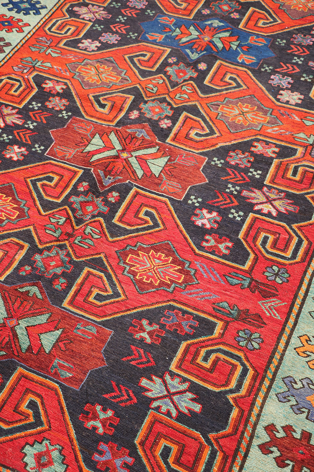 KILINDA Anatolian Kilim Sumak 323 x 168 cm