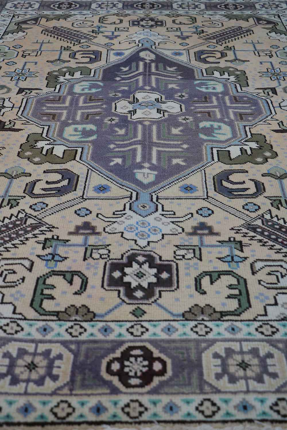 138x196 cm Old Tabriz Antique Wool handmade rug cream-7041 - Rugoutlet