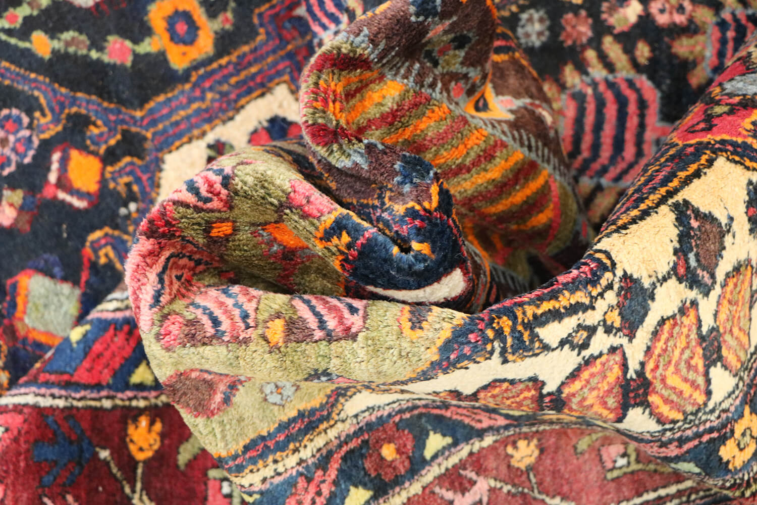 RAMIN Bakhtiar Tribal 293 x 172 cm