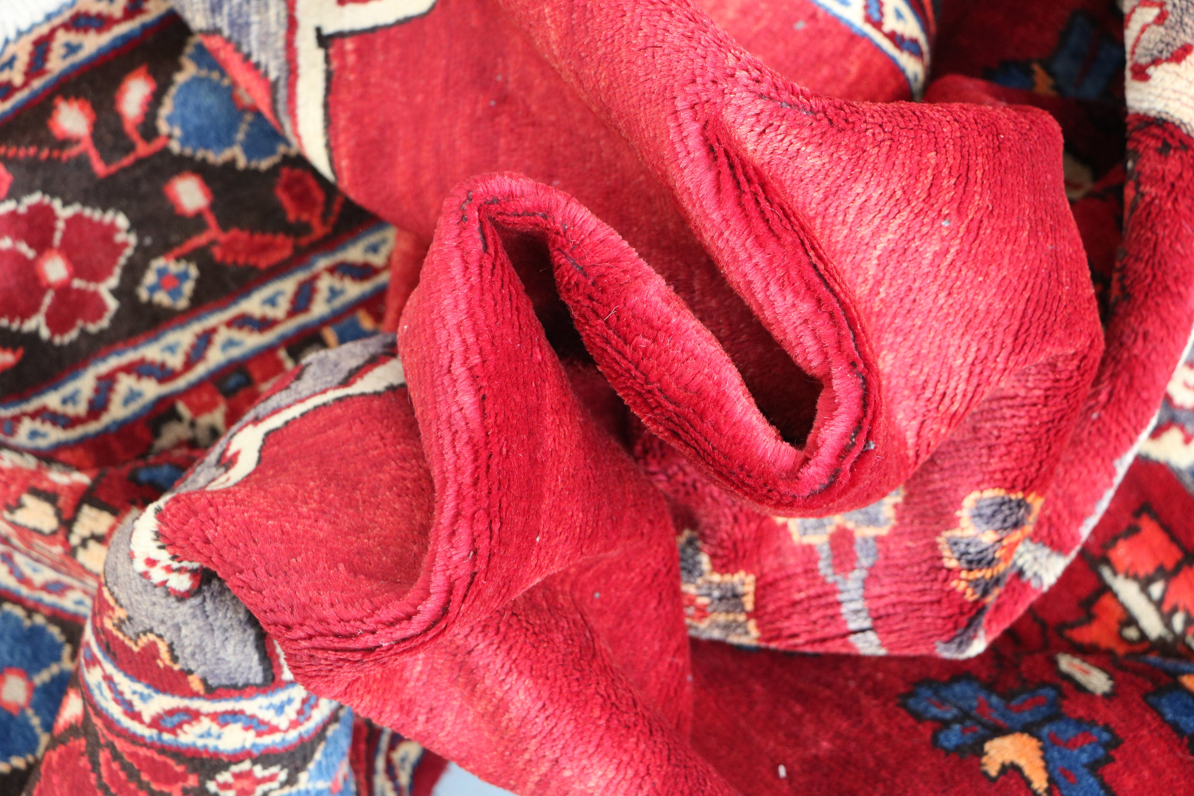 LILI Persian Bakhtiari 261 x 147 cm