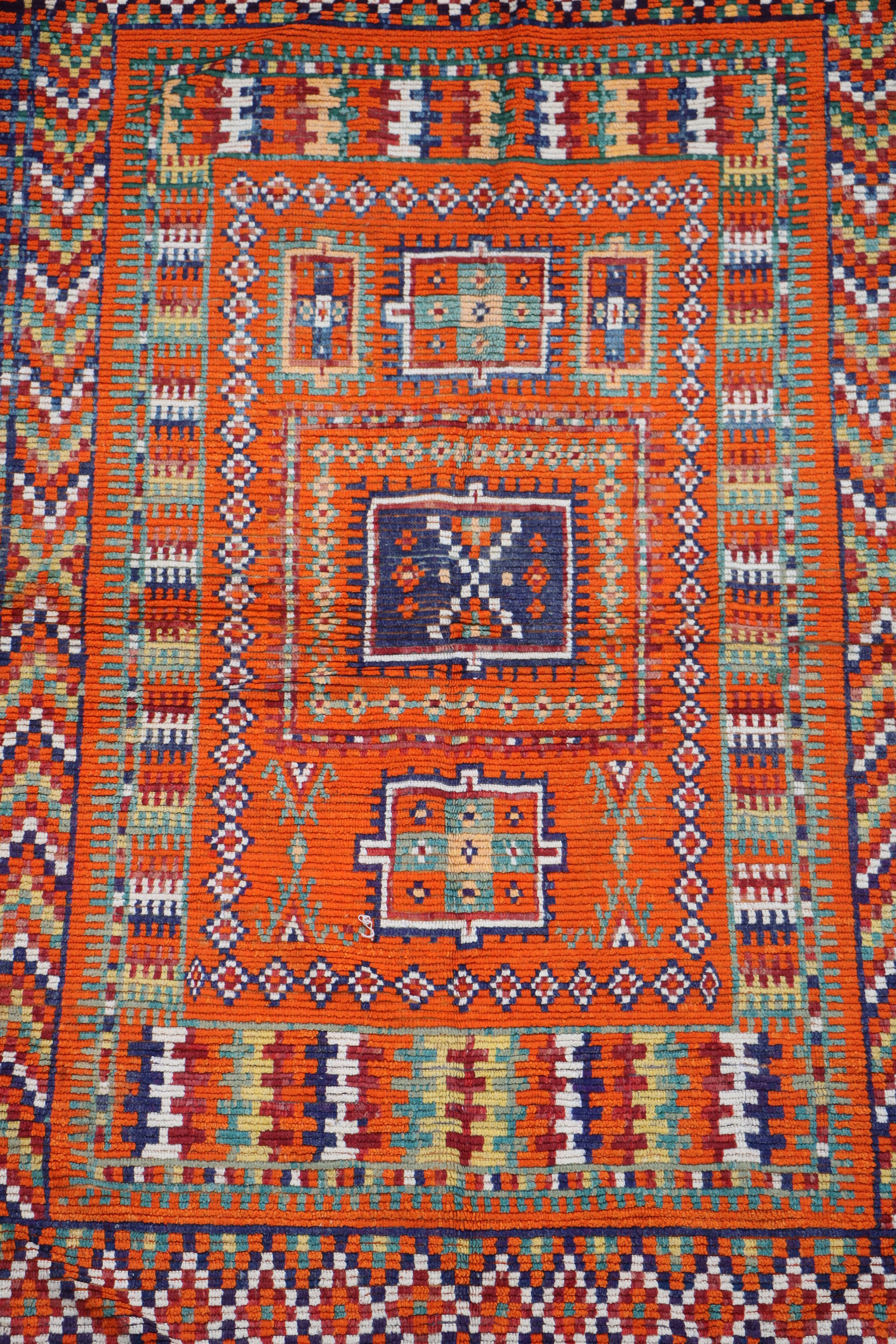 LINA Morccon Berber 232x142