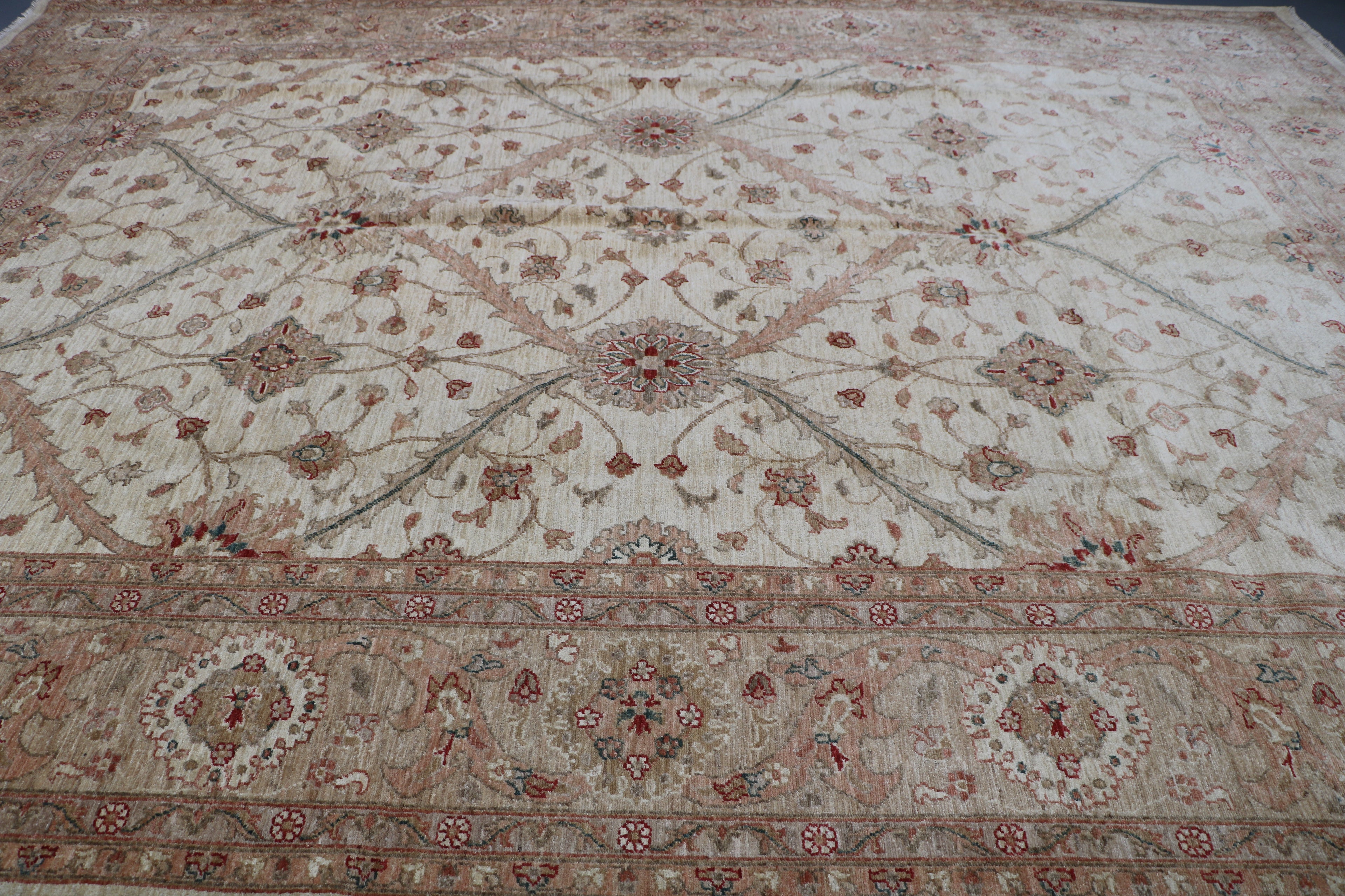 LADAN Persian Ziegler 370 x 275 cm