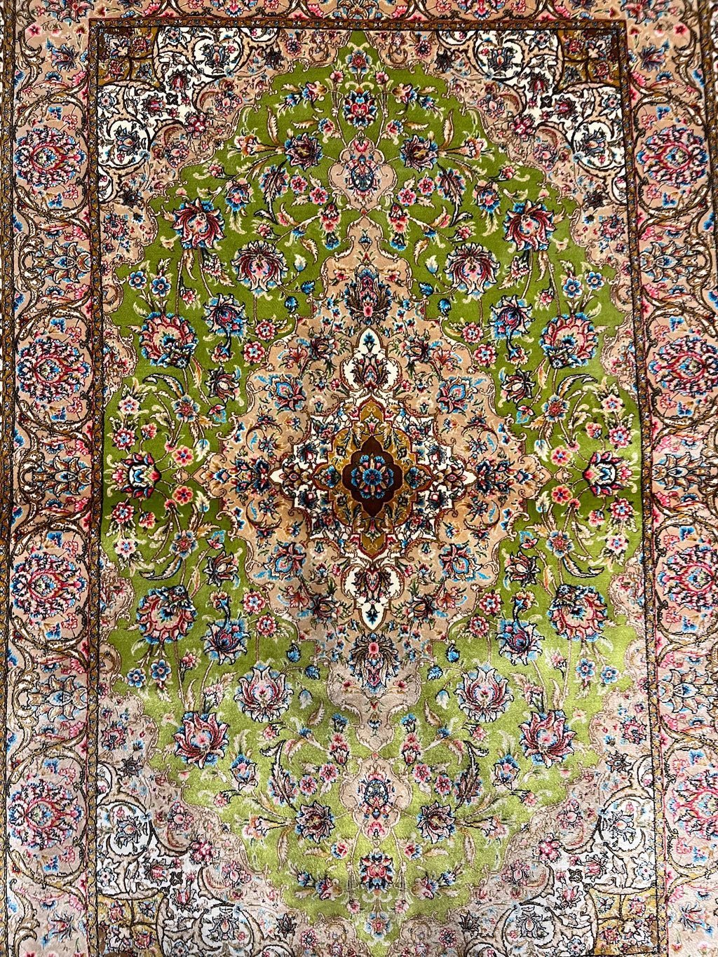 AMU Qom Inspired Silk 120 x 80 cm