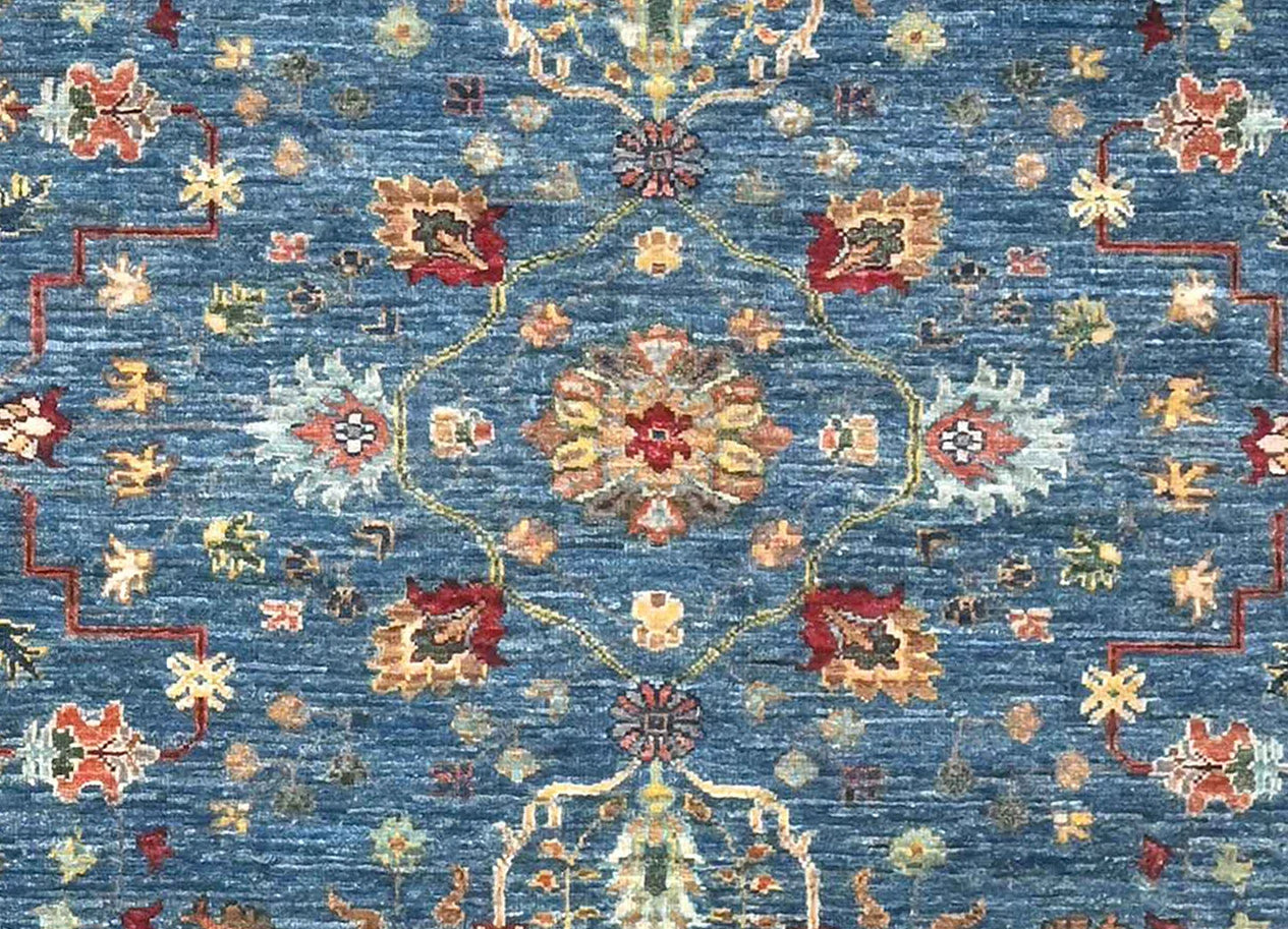 blue-red-sultani-design-rug-center